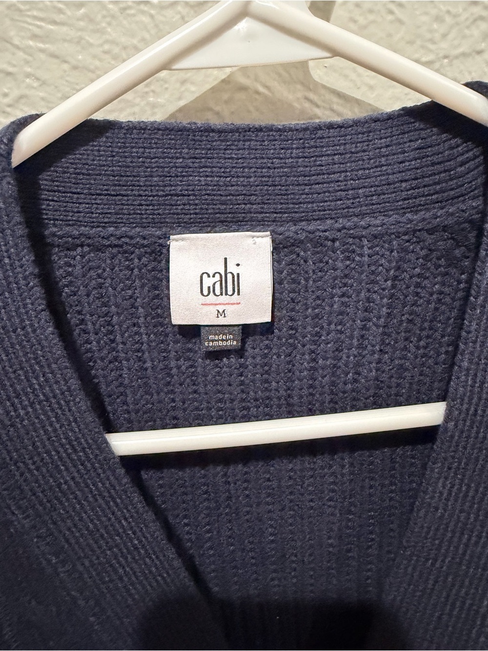 CAbi Navy Cable & Ribbed and Cable Knit V-Neck Cardigan Size M Cotton Blend NWT - Picture 2 of 4